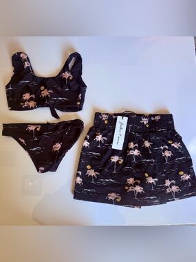 Feather 4 Arrow girls 3 piece swim set!